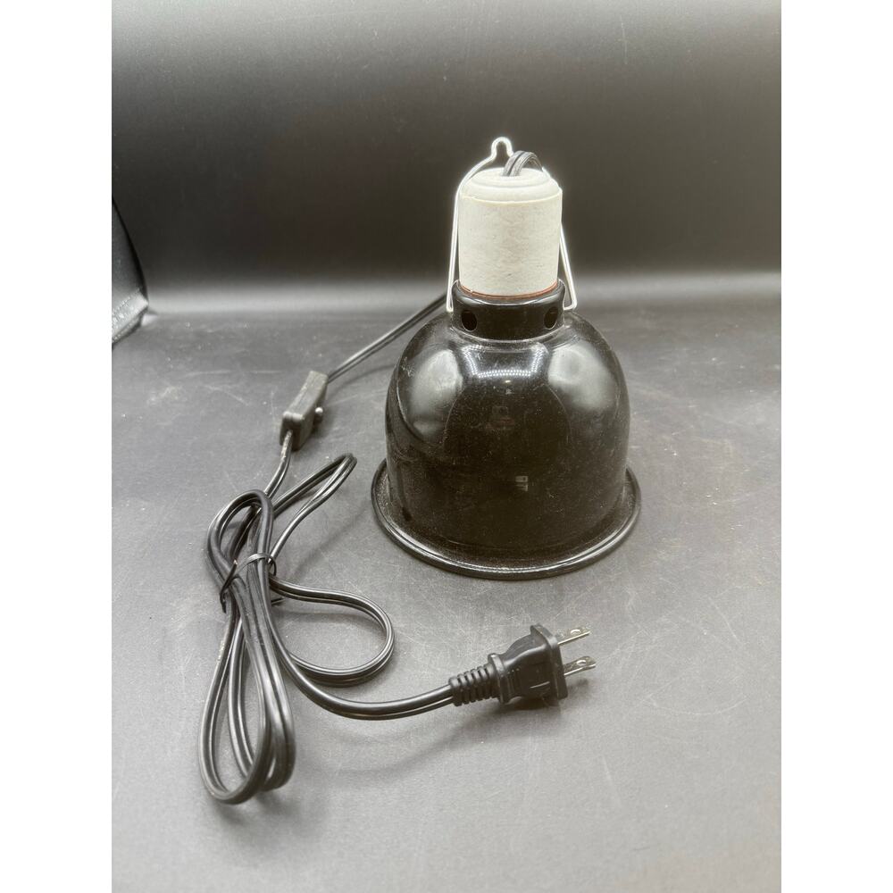 Fluker’s Sun Dome Reptile Lamp – 8.5” Diameter (Used)